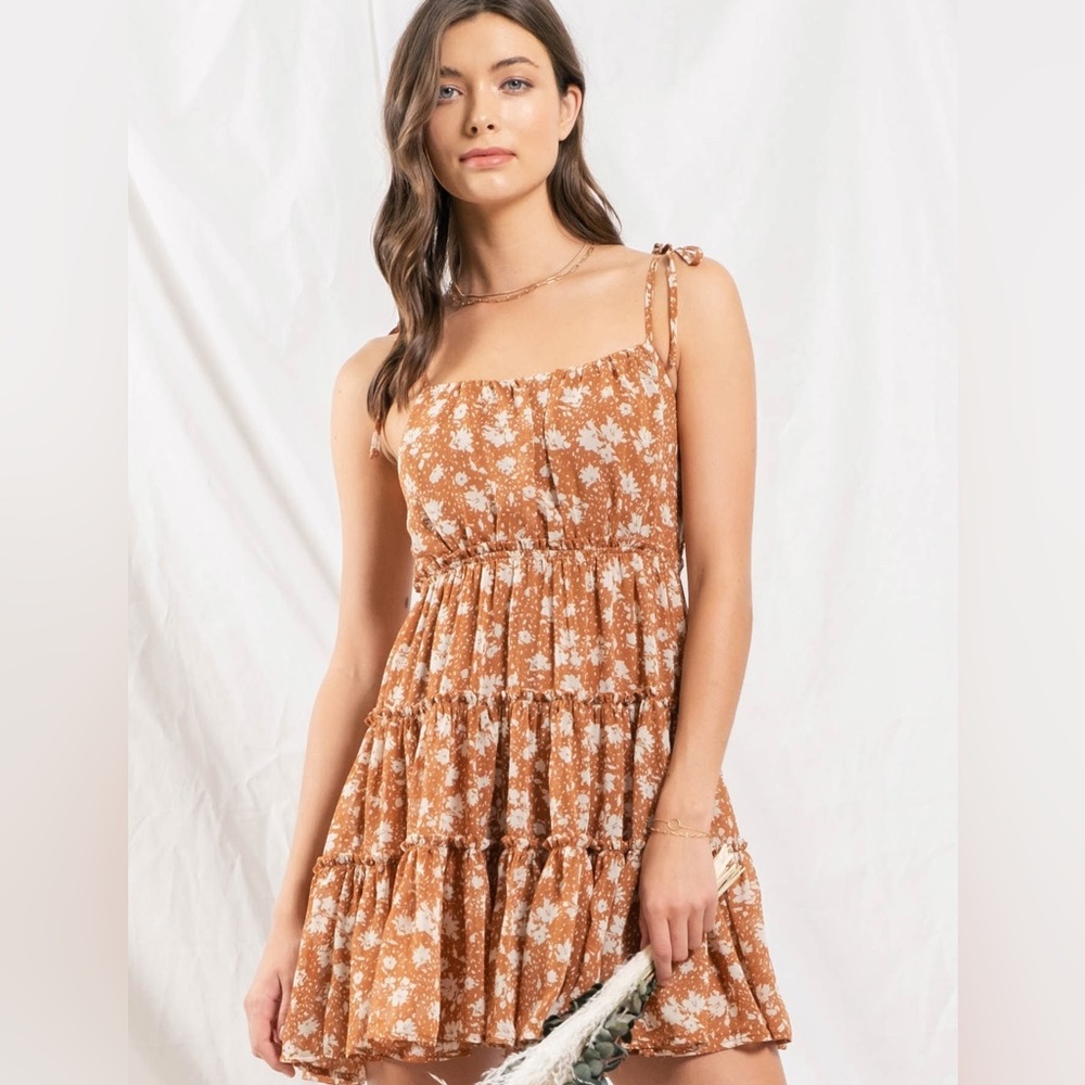 NEW MED BROWN FLORAL DRESS